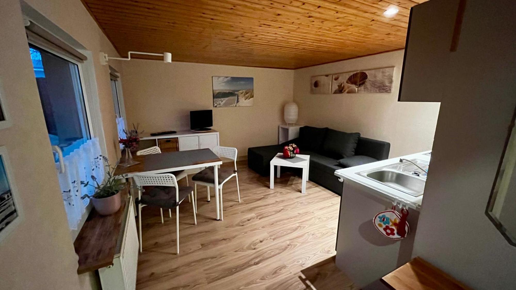 Bungalow Zur Kuehlung Кюлунгсборн Экстерьер фото